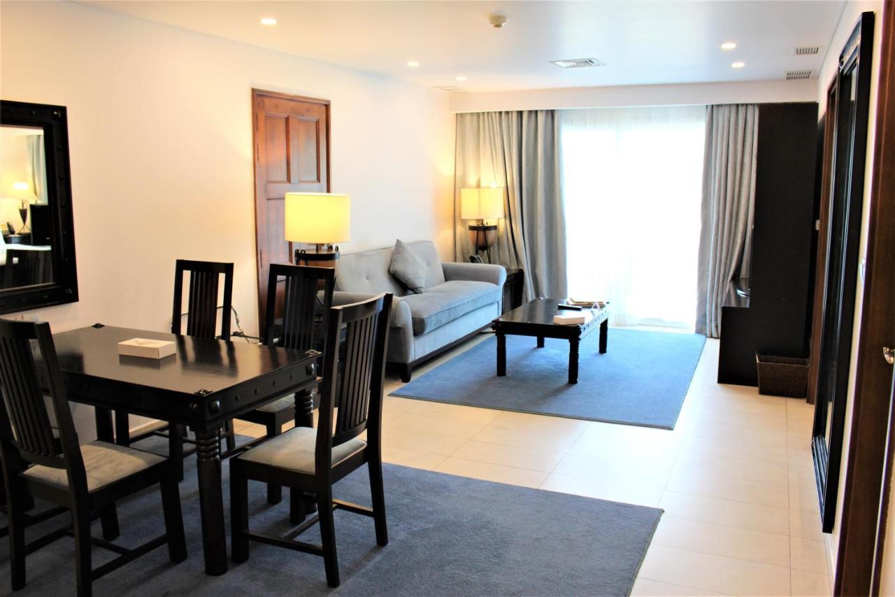 Movenpick Hotel & Resort Al Bida'A Salmiya Luaran gambar